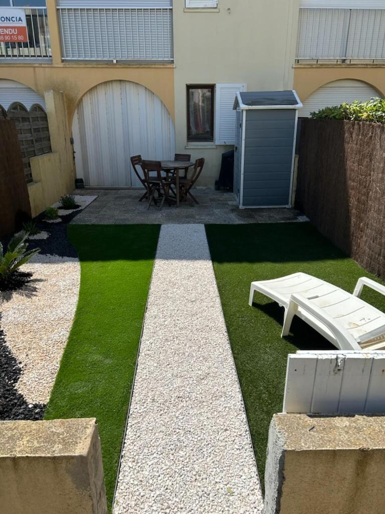Appartement T2 Avec Son Rez De Jardin De 40 M2 5 Couchages 250M De La Plage Et 15Km De L'Arena Narbonne-Plage Eksteriør billede